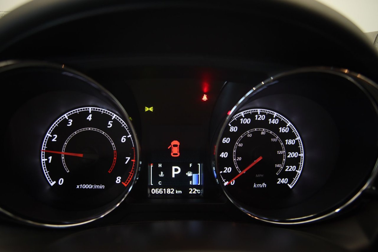 2022 Mitsubishi RVR - Image 12