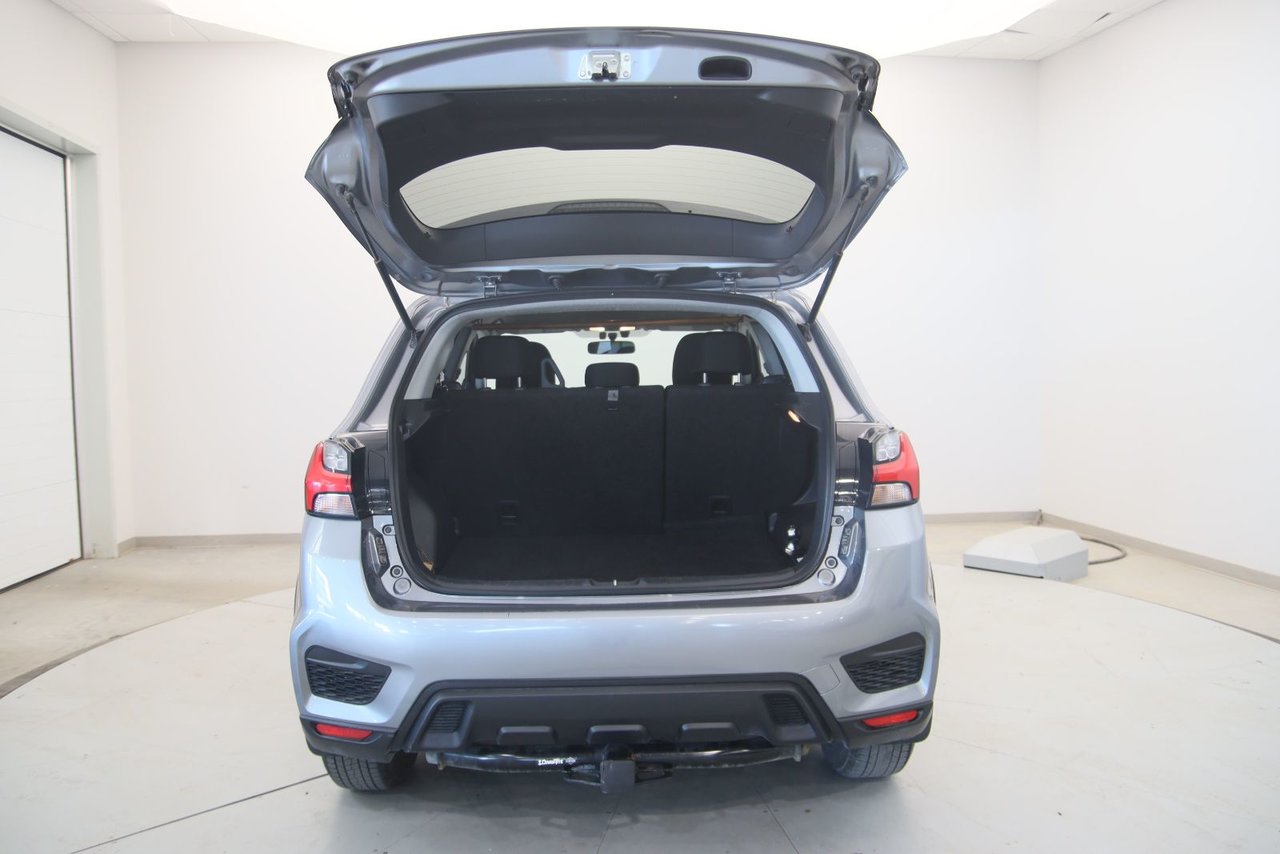 2022 Mitsubishi RVR - Image 17