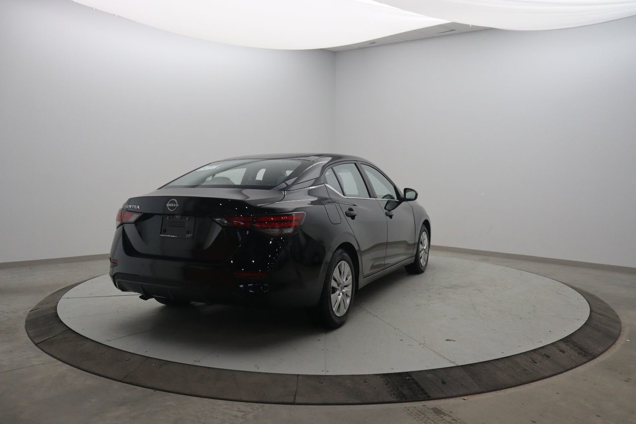 2024 Nissan Sentra - Image 4