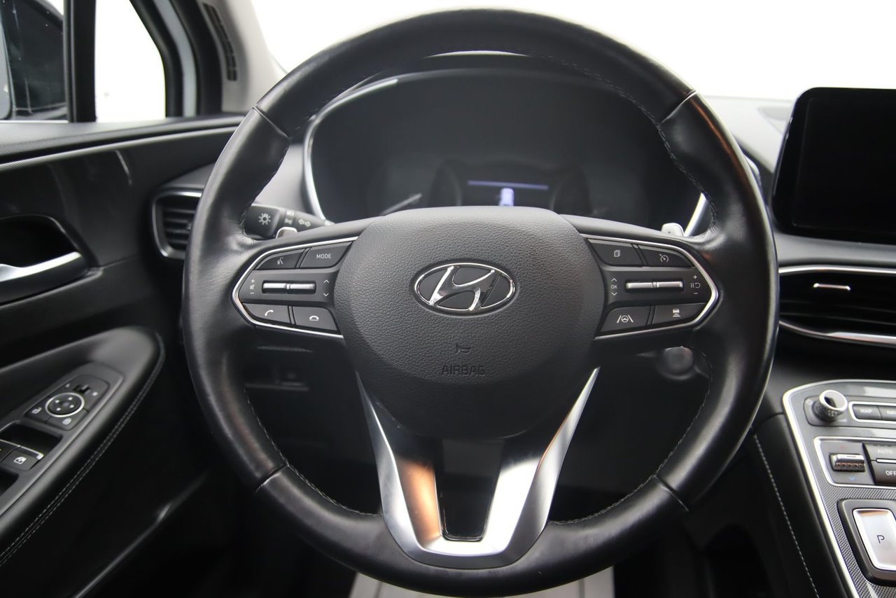 2023 Hyundai Santa Fe - Image 11