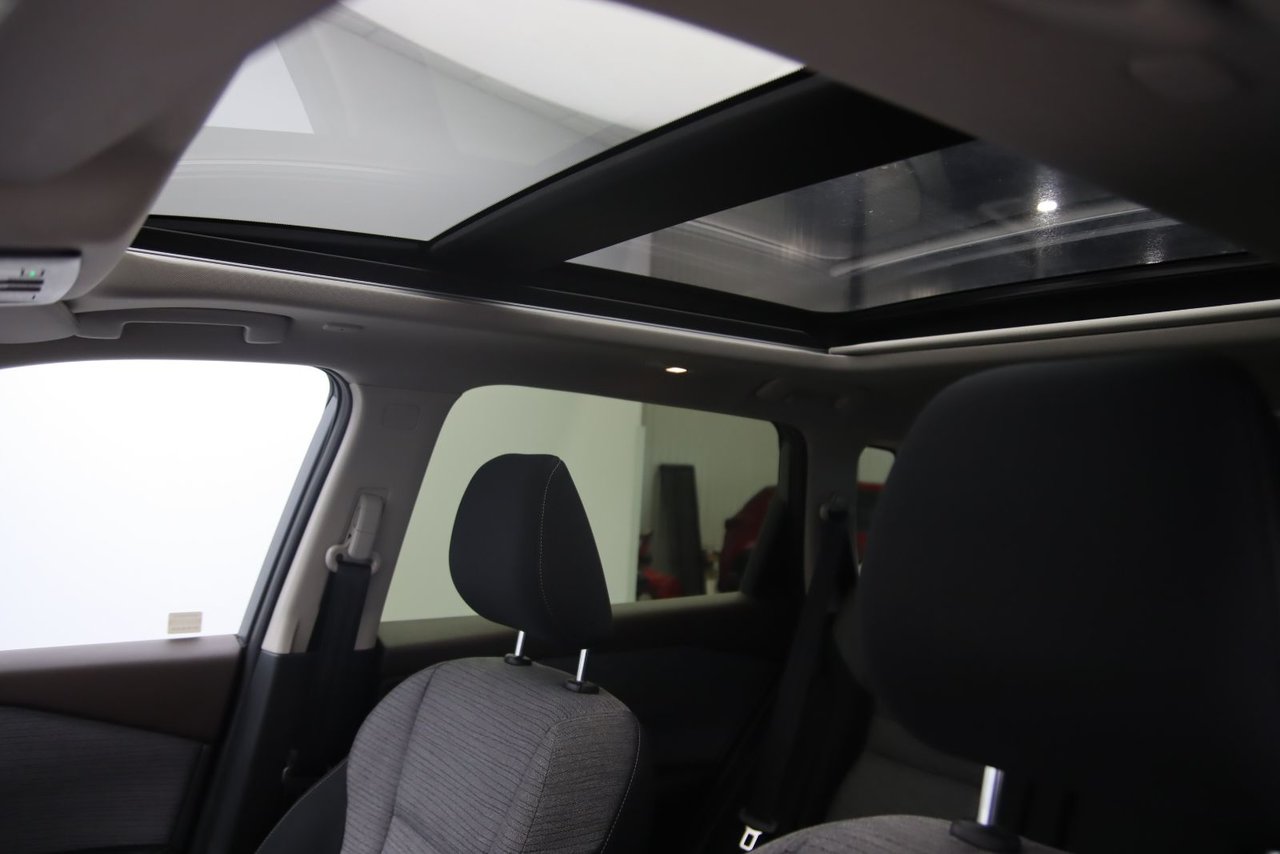 2023 Nissan Rogue - Image 8