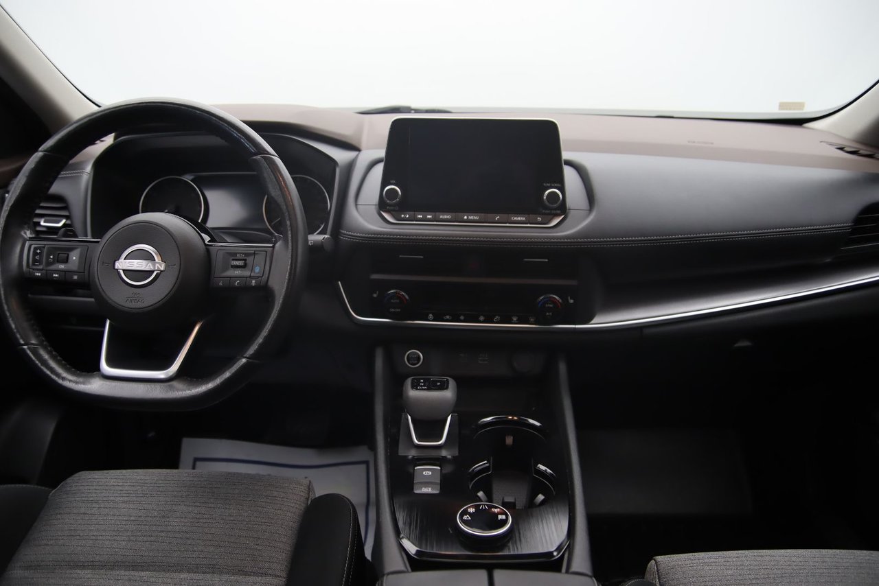 2023 Nissan Rogue - Image 11