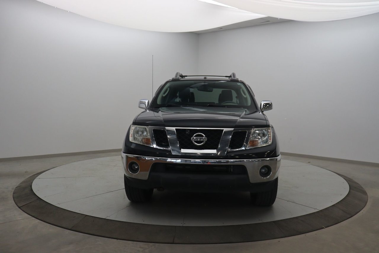 2010 Nissan Frontier - Image 2