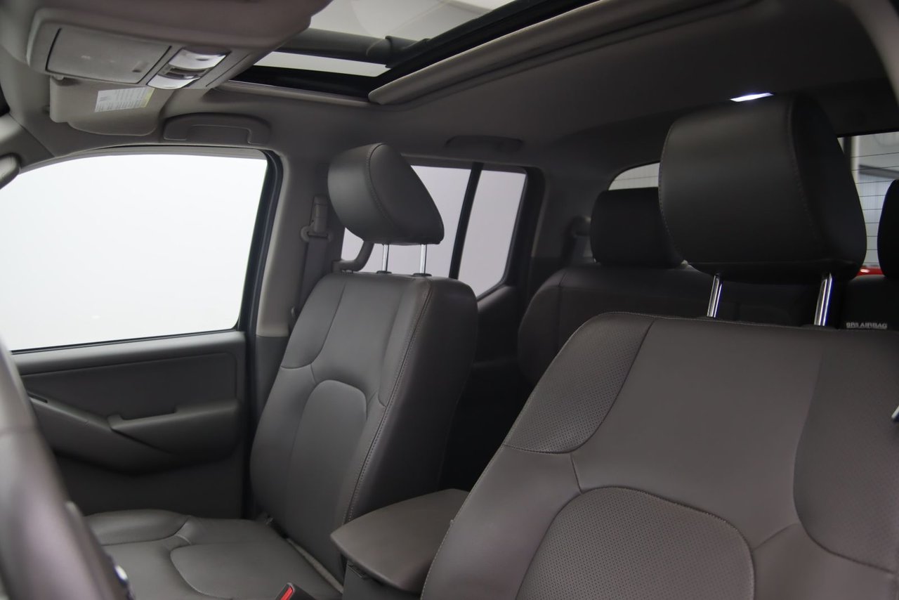 2010 Nissan Frontier - Image 7