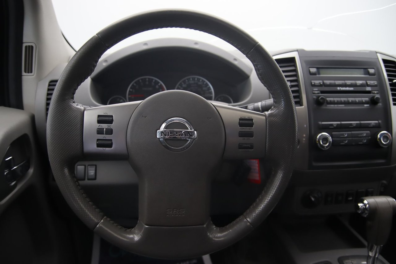 2010 Nissan Frontier - Image 12