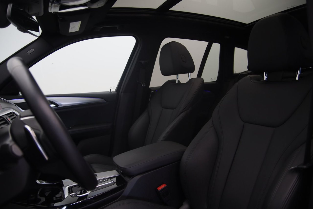 2019 BMW X3 - Image 7