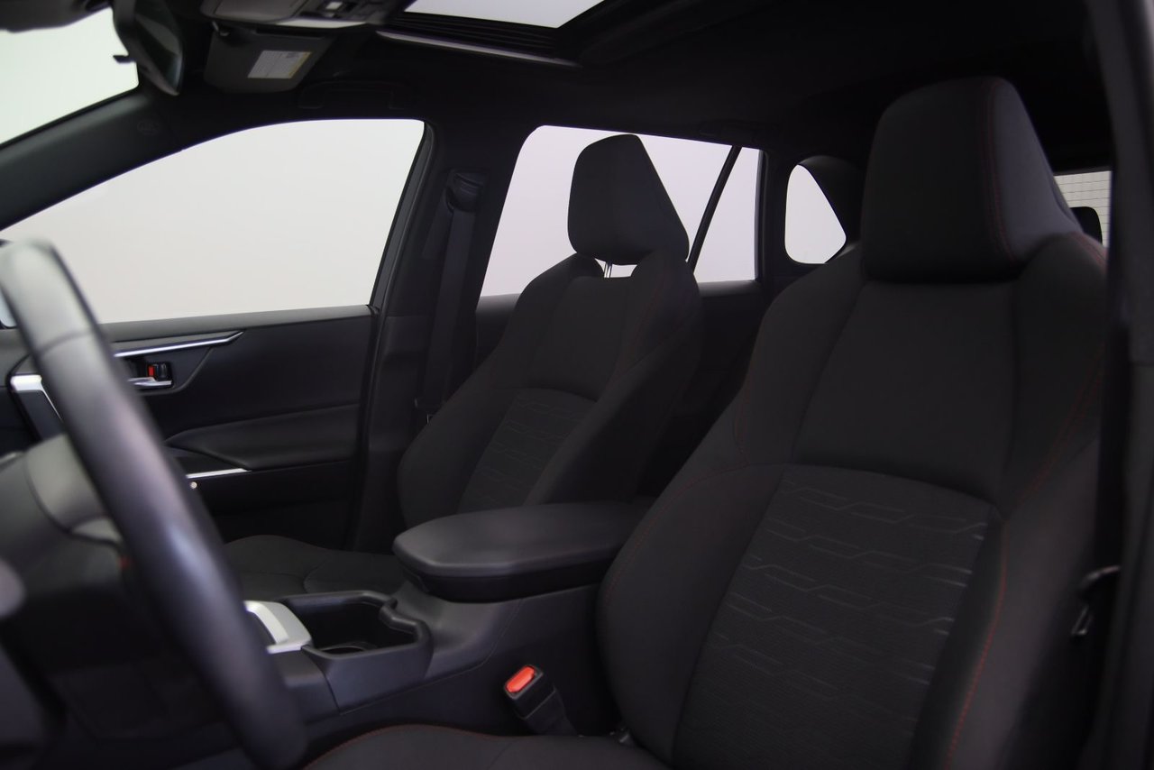 2023 Toyota RAV4 Prime - Image 7