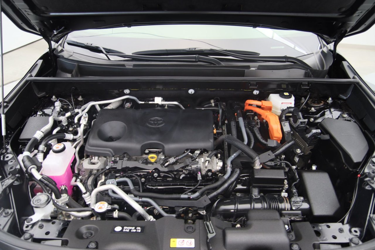 2023 Toyota RAV4 Prime - Image 17