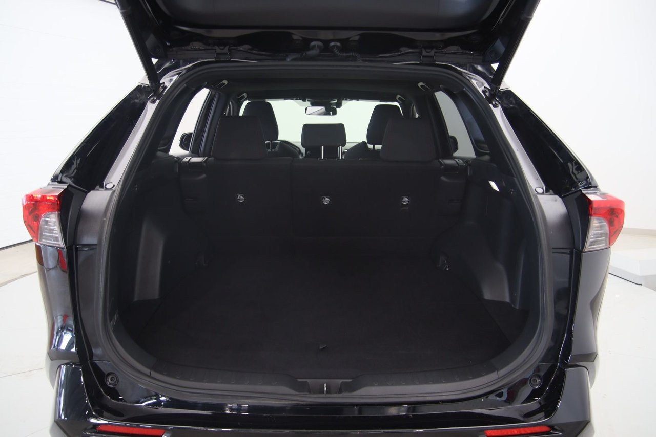 2023 Toyota RAV4 Prime - Image 18