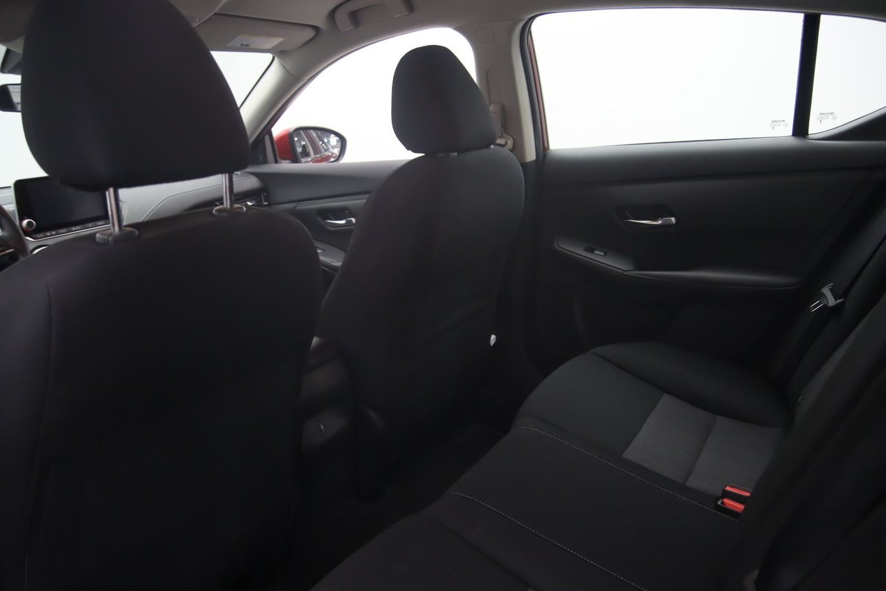 2023 Nissan Sentra - Image 8