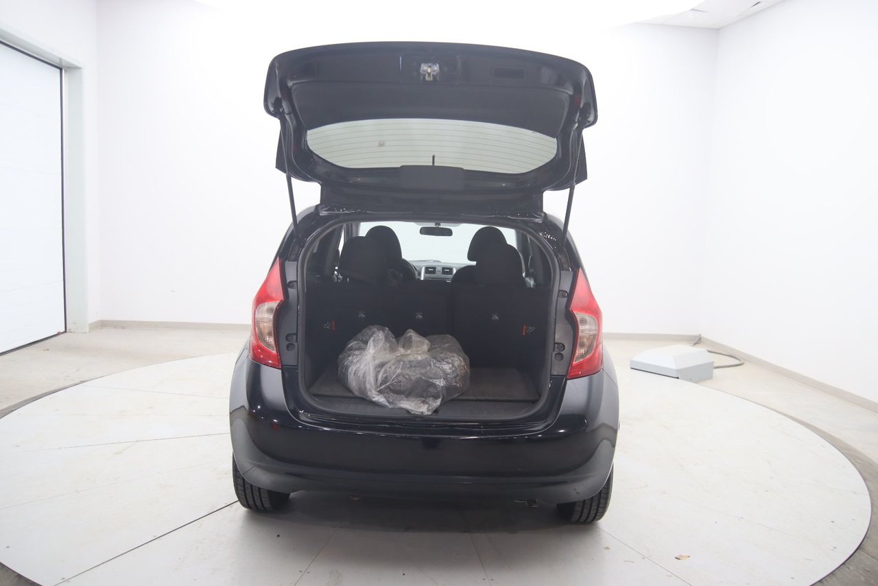 2014 Nissan Versa Note - Image 17