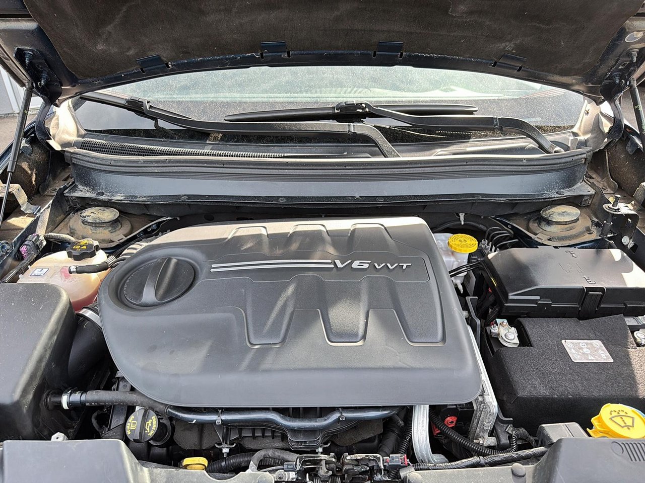 2018 Jeep Cherokee - Image 8