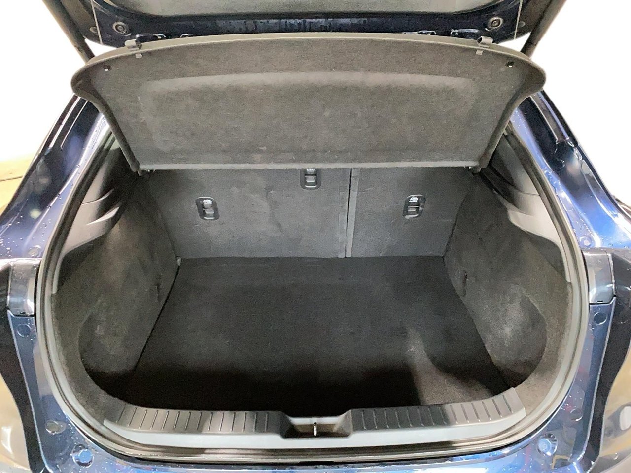 2022 Mazda CX-30 - Image 6