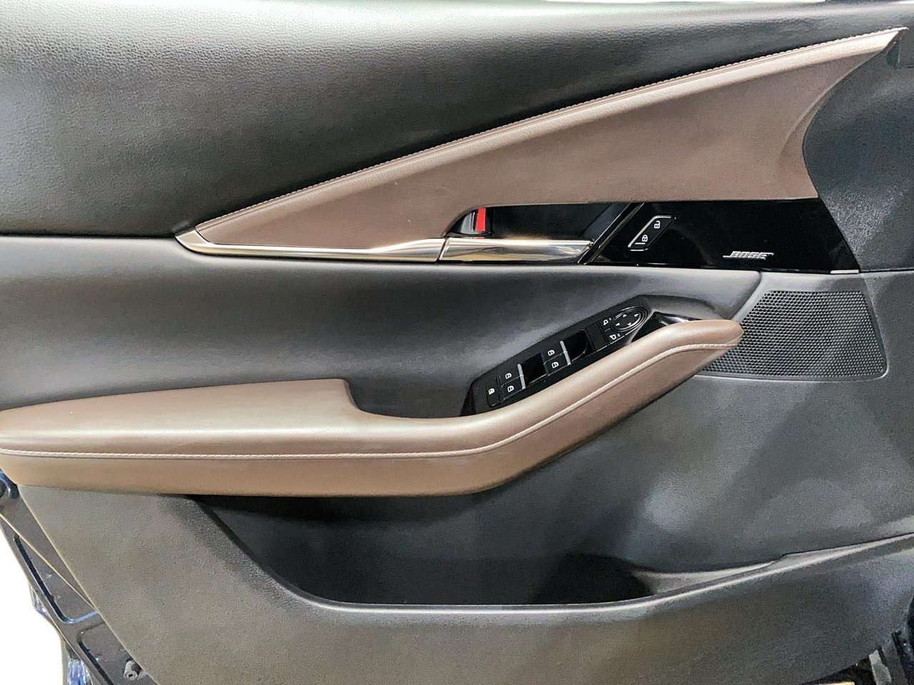 2022 Mazda CX-30 - Image 9