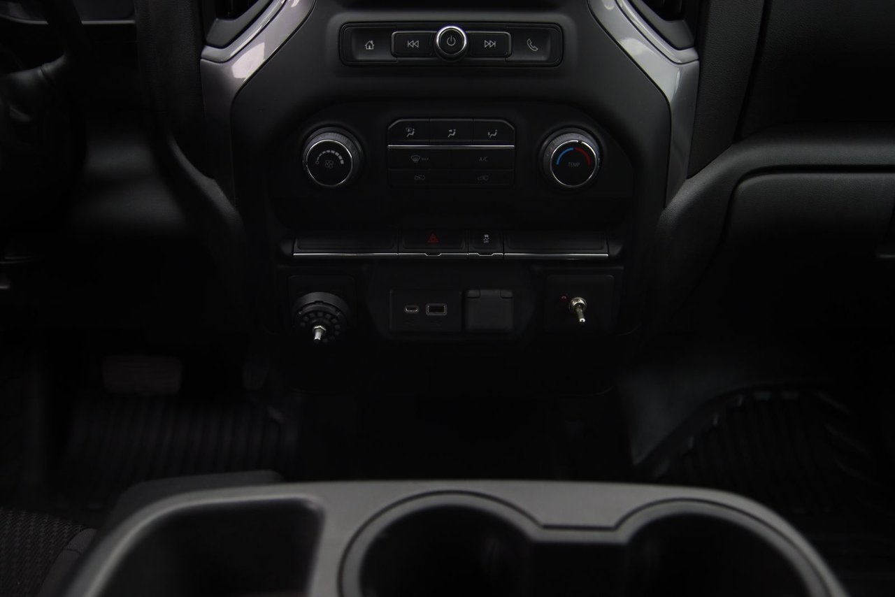 2022 Chevrolet Silverado 2500HD - Image 13