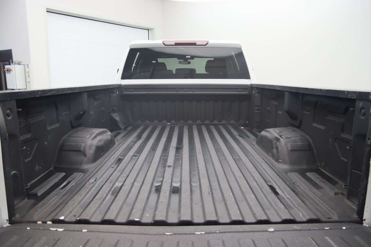 2022 Chevrolet Silverado 2500HD - Image 16