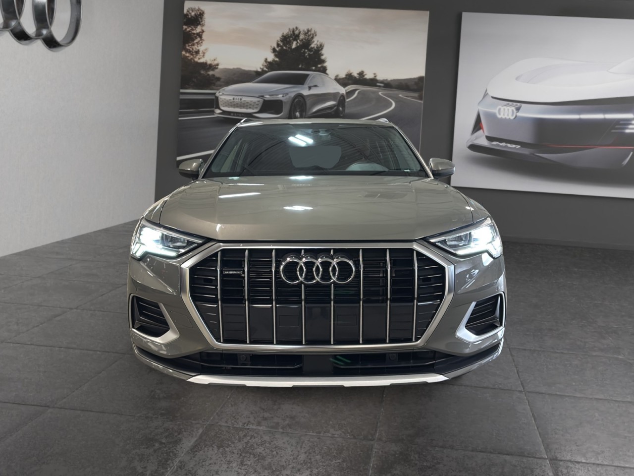 2023 Audi Q3 - Image 2