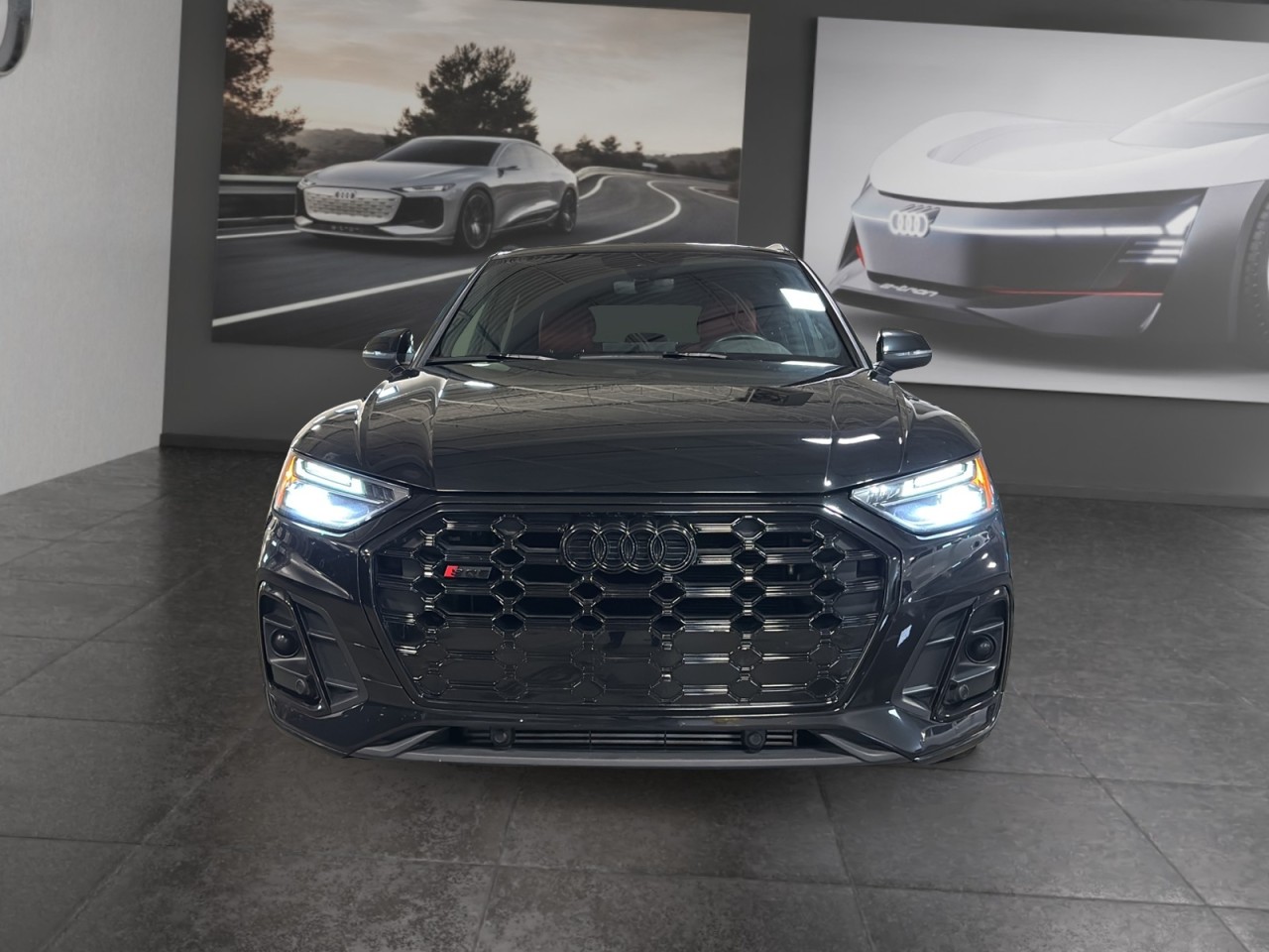 2022 Audi SQ5 Sportback - Image 2