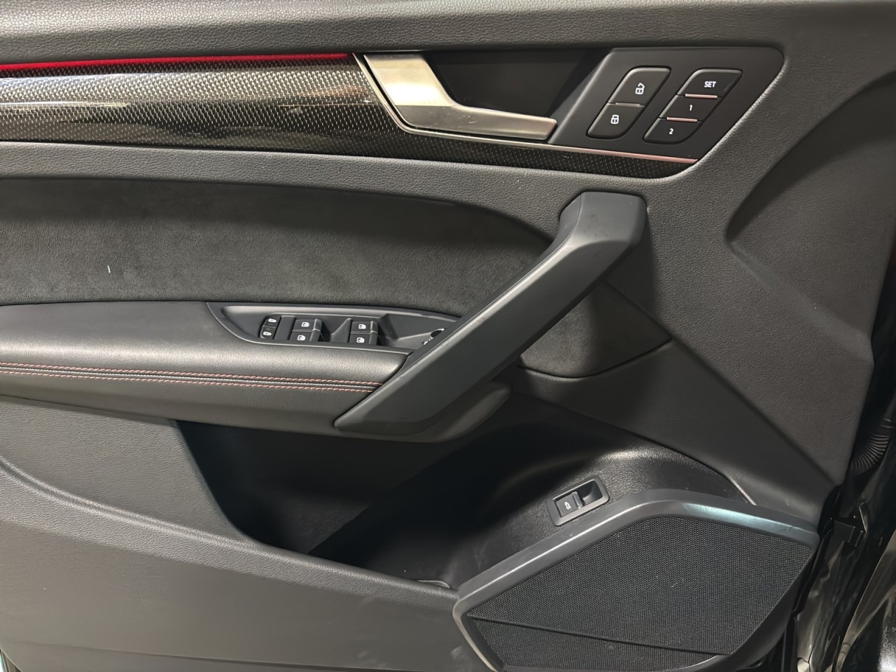 2022 Audi SQ5 Sportback - Image 9