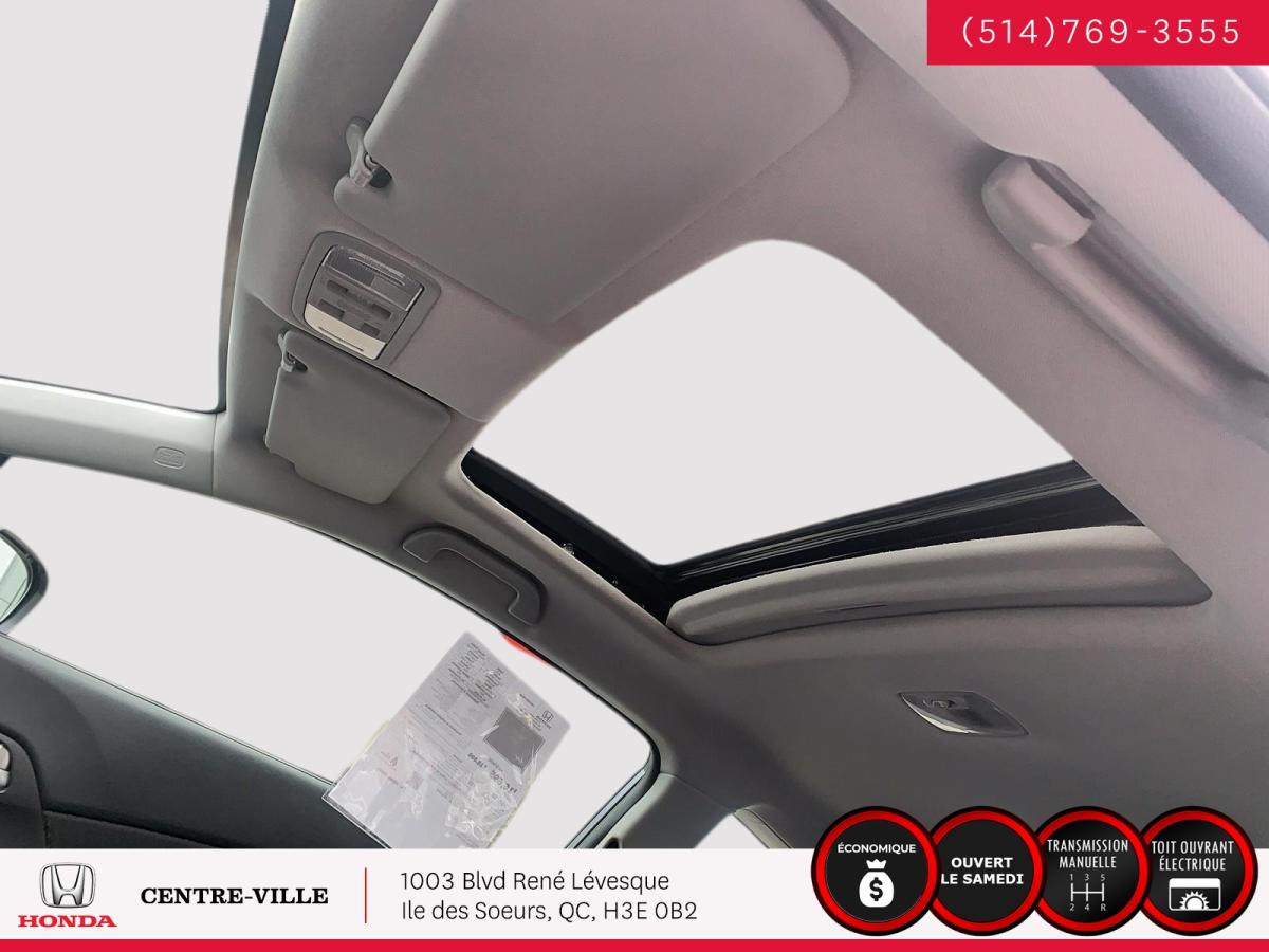 2015 Honda Civic Coupe - Image 20