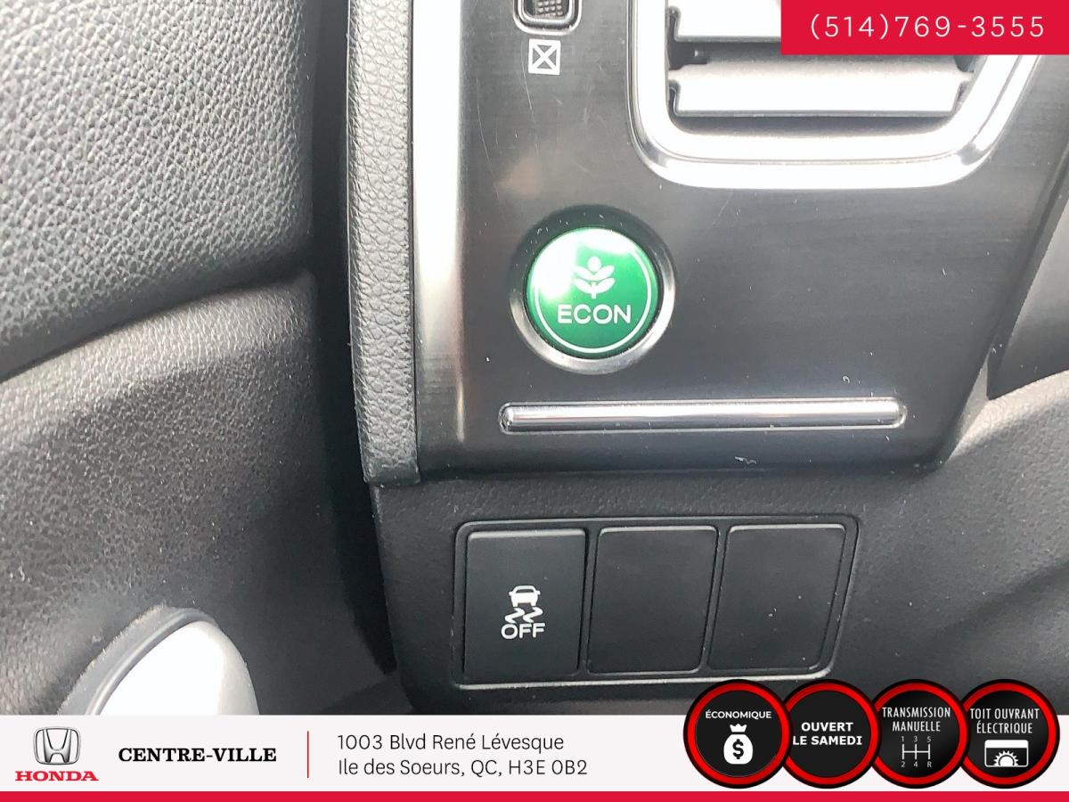 2015 Honda Civic Coupe - Image 24