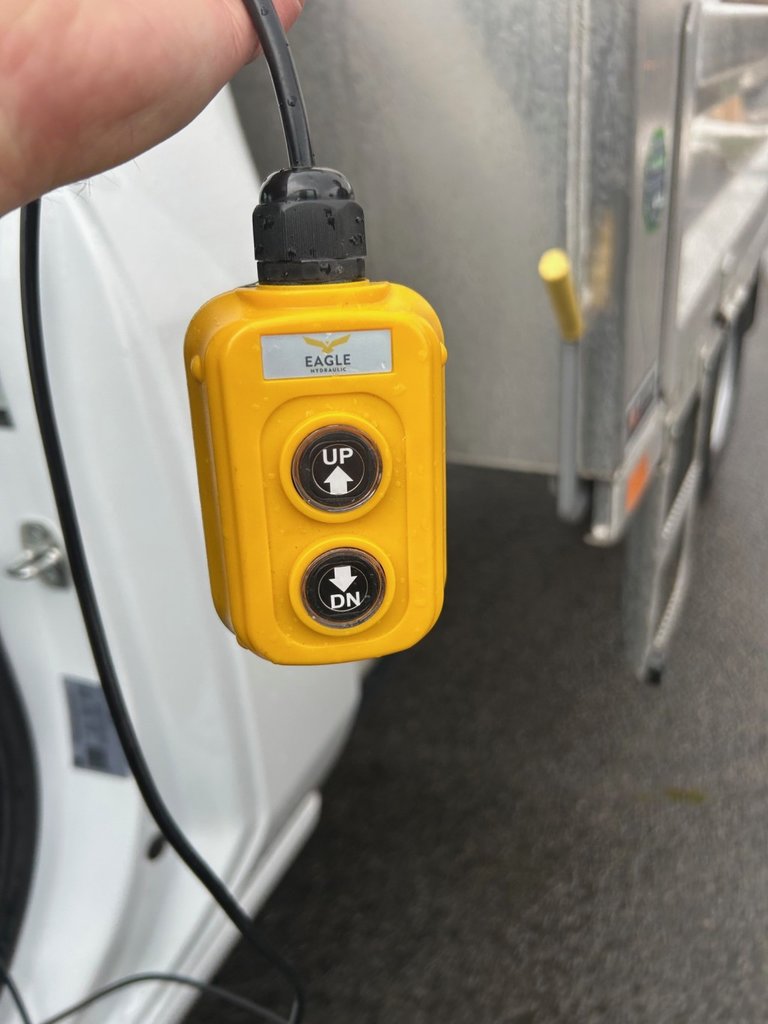 2024 Chevrolet Silverado 3500 - Image 15