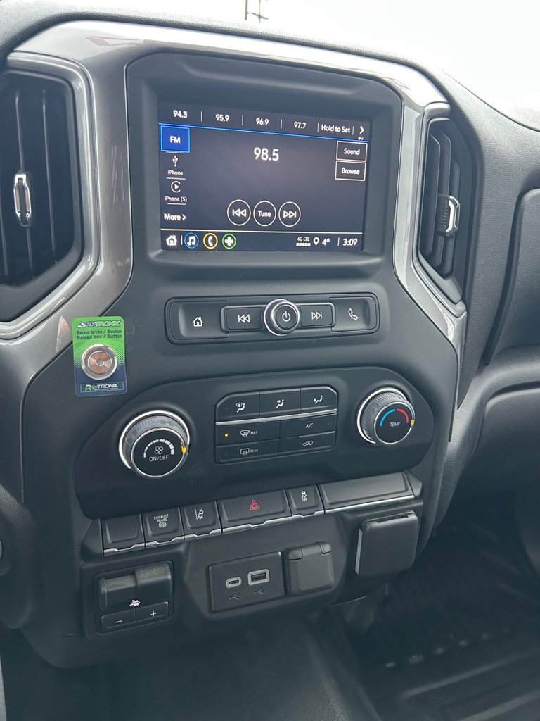 2024 Chevrolet Silverado 3500 - Image 17