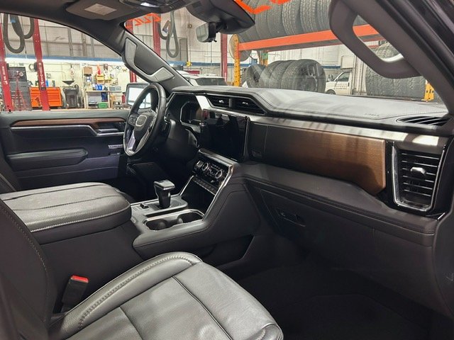 2023 GMC SIERRA 1500 - Image 28