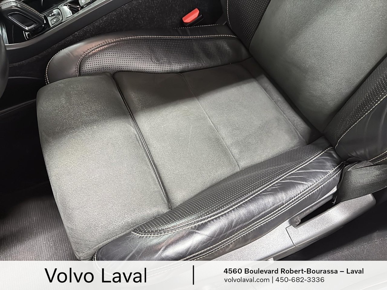 2020 Volvo XC40 - Image 7