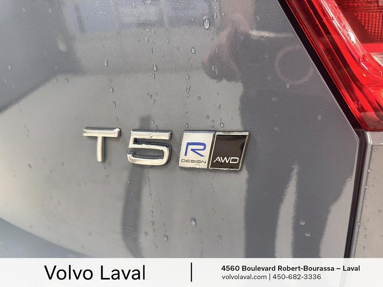 2020 Volvo XC40 - Image 20