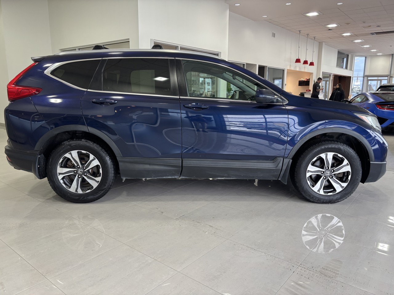 2017 Honda CR-V - Image 5