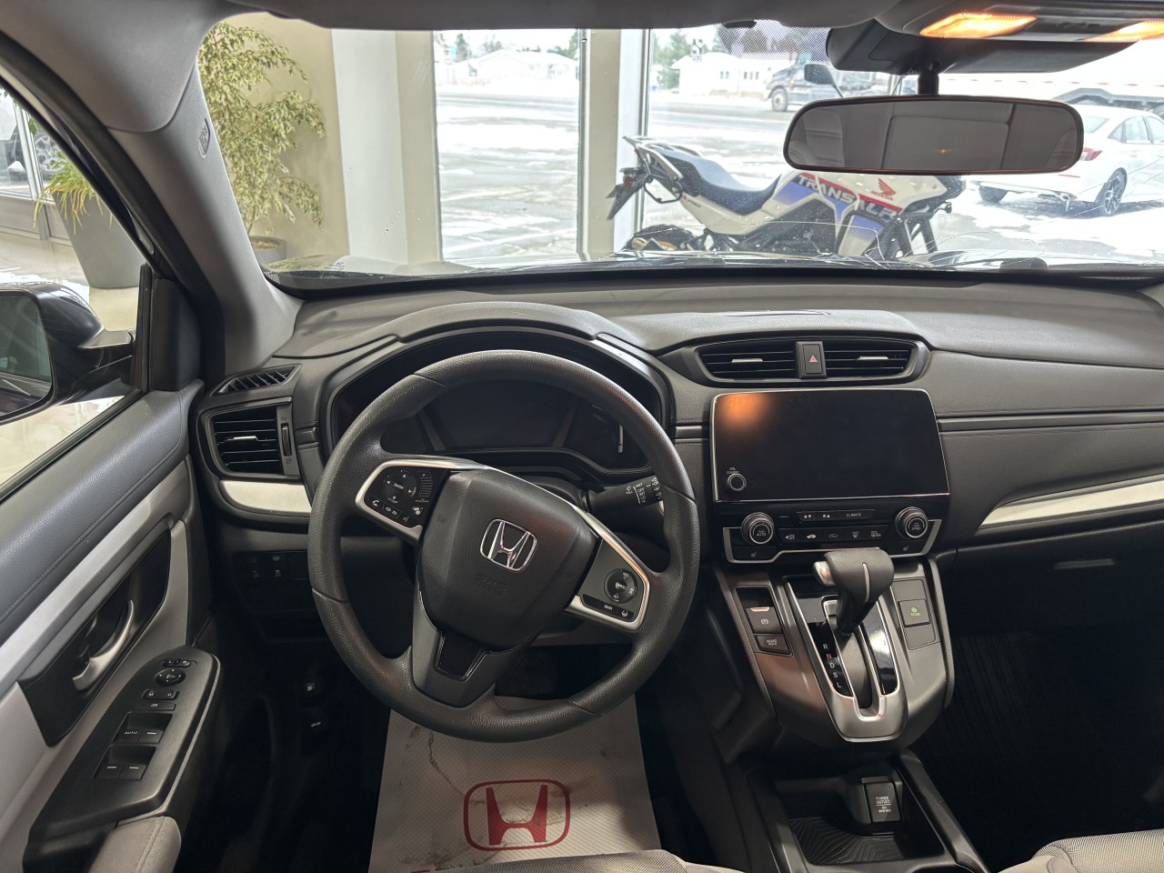 2017 Honda CR-V - Image 12