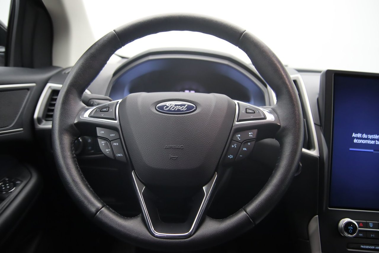 2022 Ford Edge - Image 11