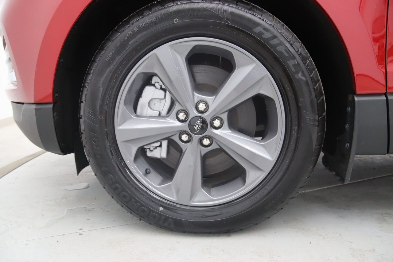 2022 Ford Edge - Image 18