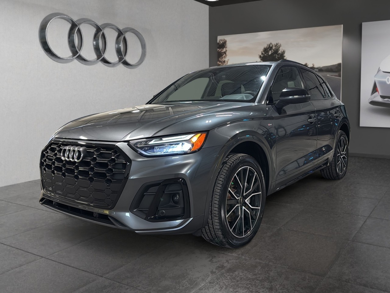 2023 Audi Q5 - Image 3