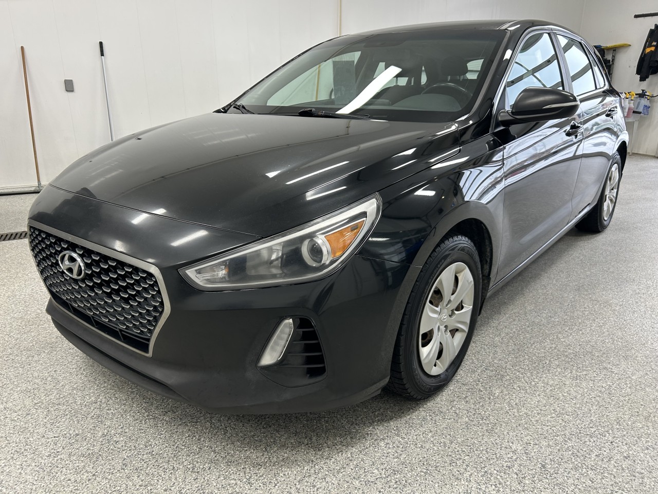 2018 Hyundai Elantra GT - Image 6