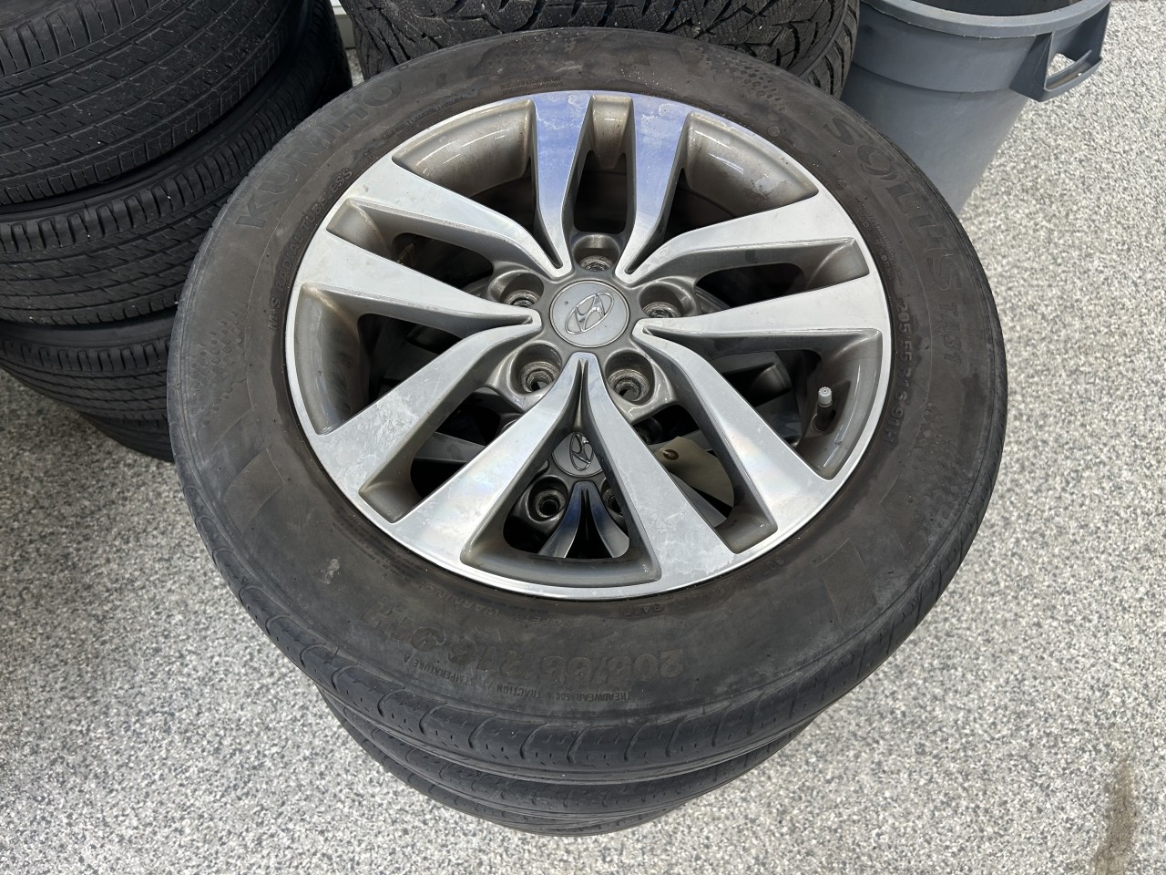 2018 Hyundai Elantra GT - Image 22