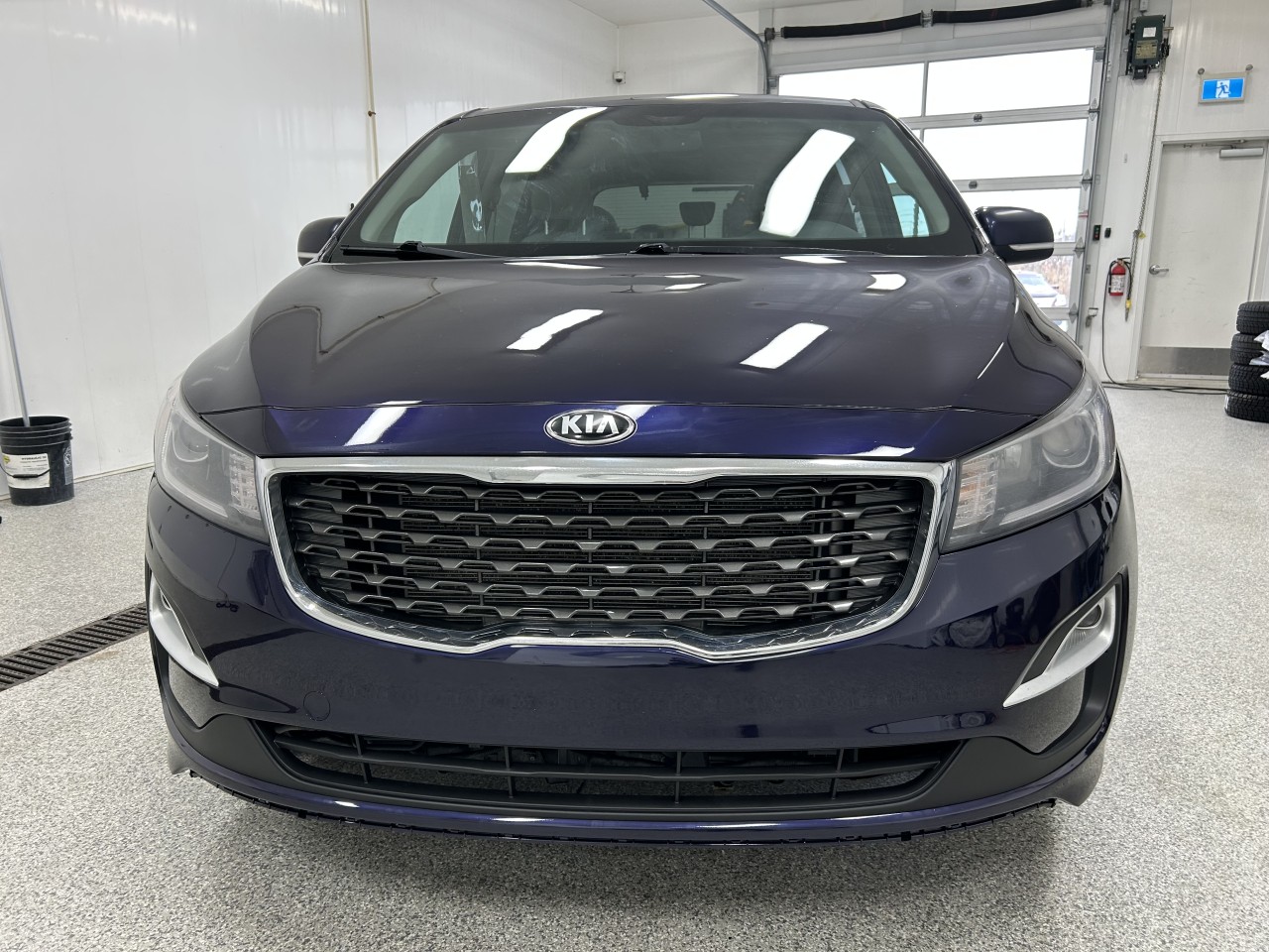 2020 Kia Sedona - Image 14