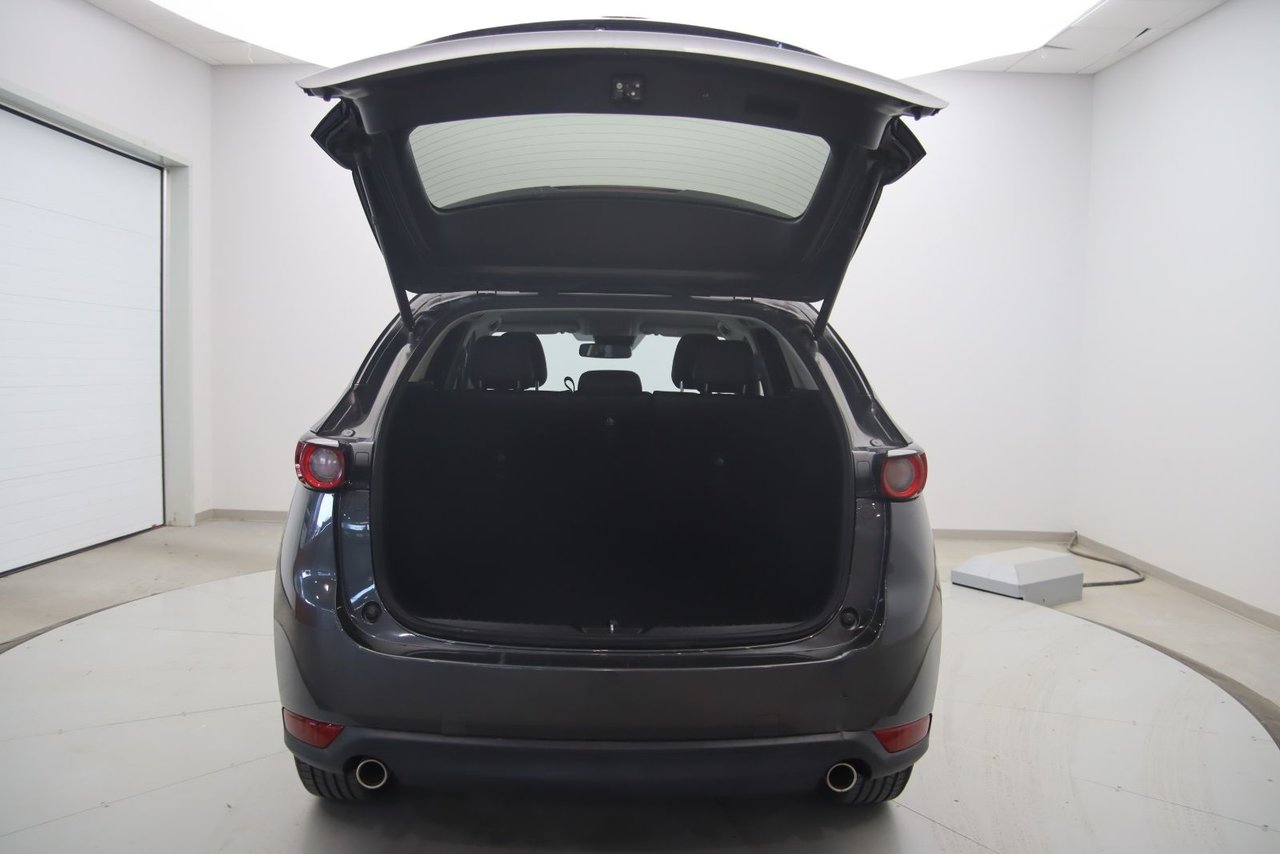 2021 Mazda CX-5 - Image 17