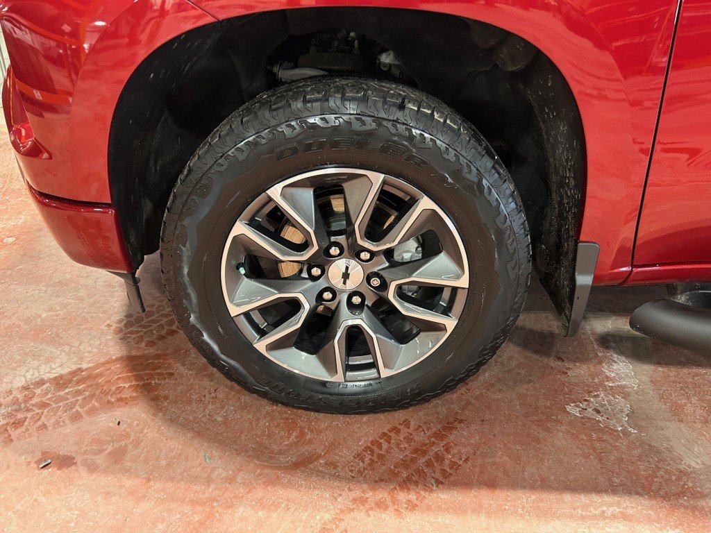 2023 Chevrolet Silverado 1500 - Image 15