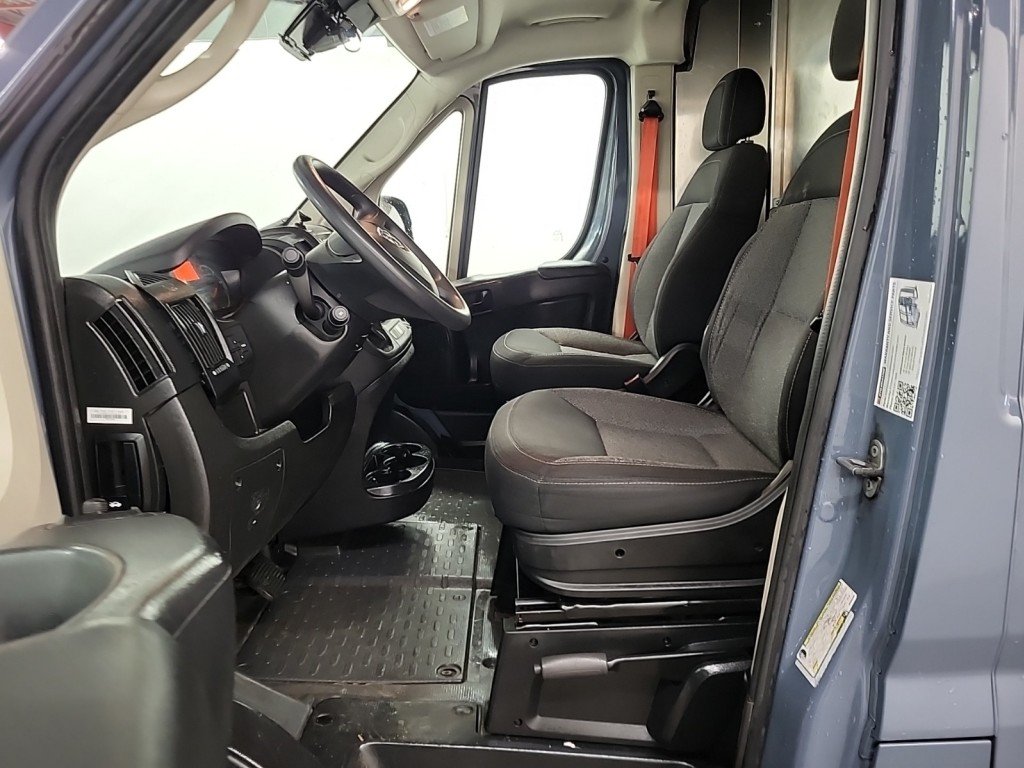 2021 Ram PROMASTER CARGO - Image 3