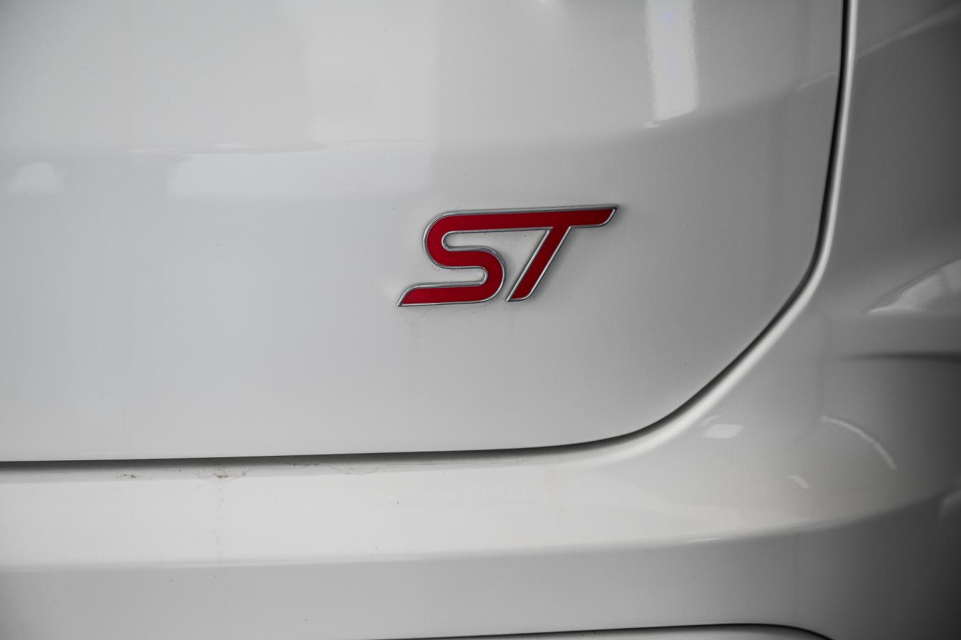 2022 Ford Edge - Image 9