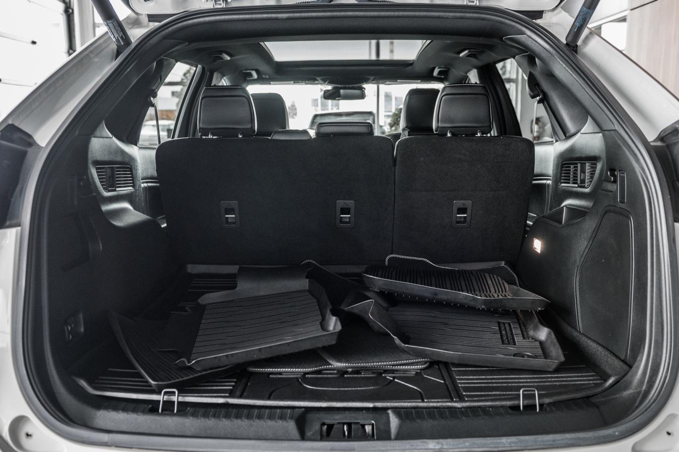 2022 Ford Edge - Image 10