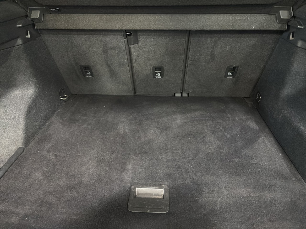 2022 Audi Q3 - Image 10