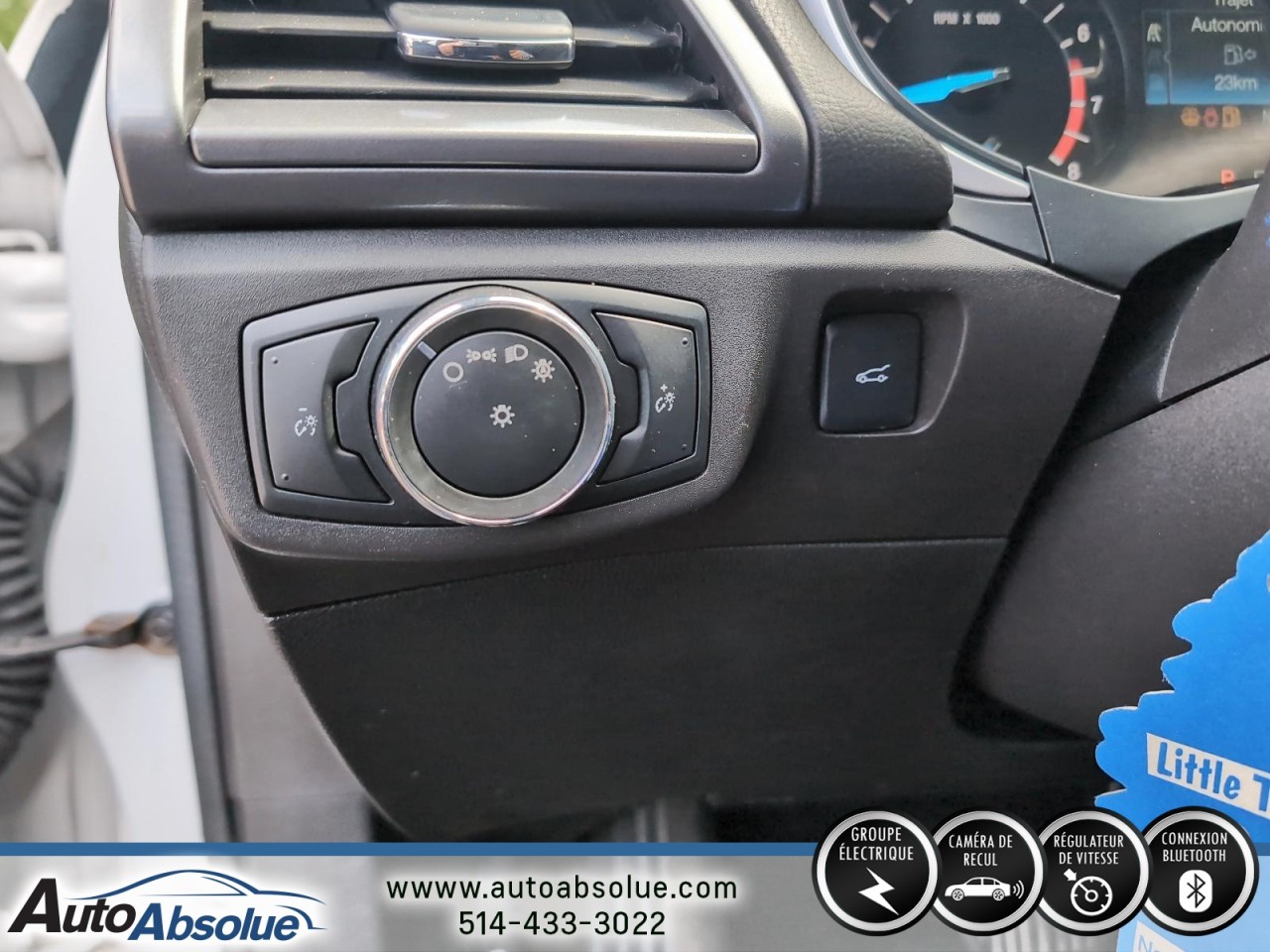 2016 Ford Fusion - Image 16