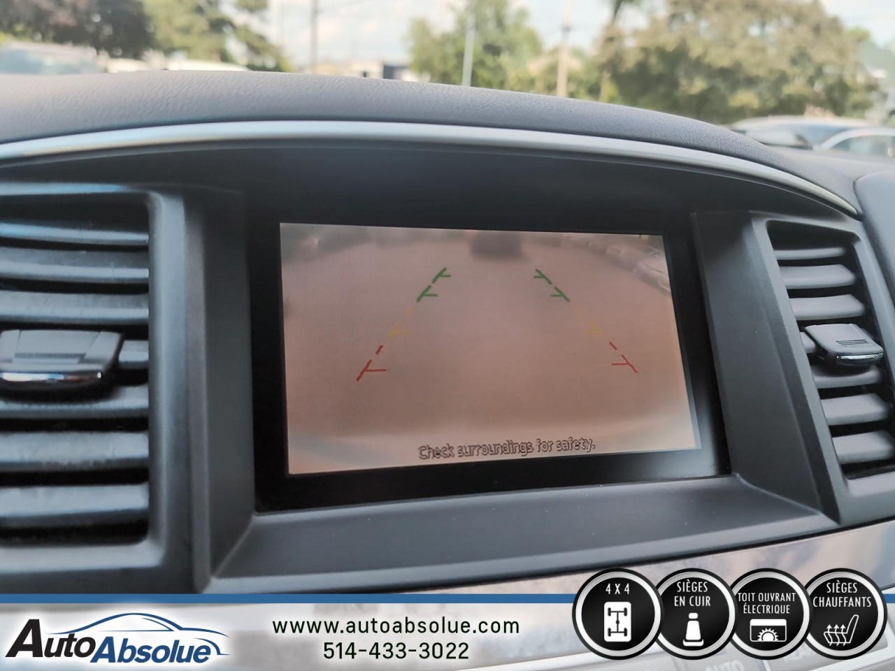 2015 INFINITI QX60 - Image 19