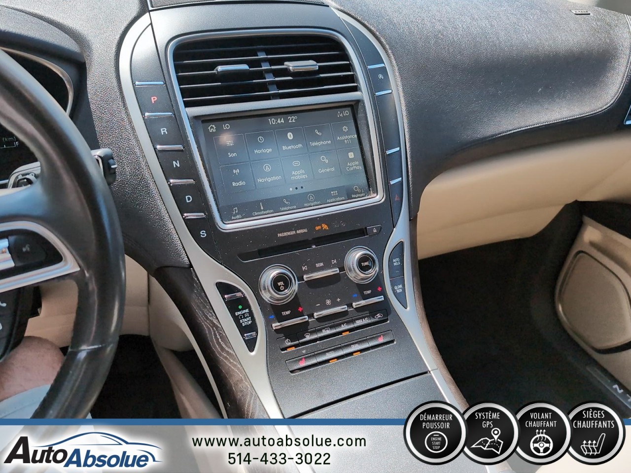 2019 Lincoln Nautilus - Image 14