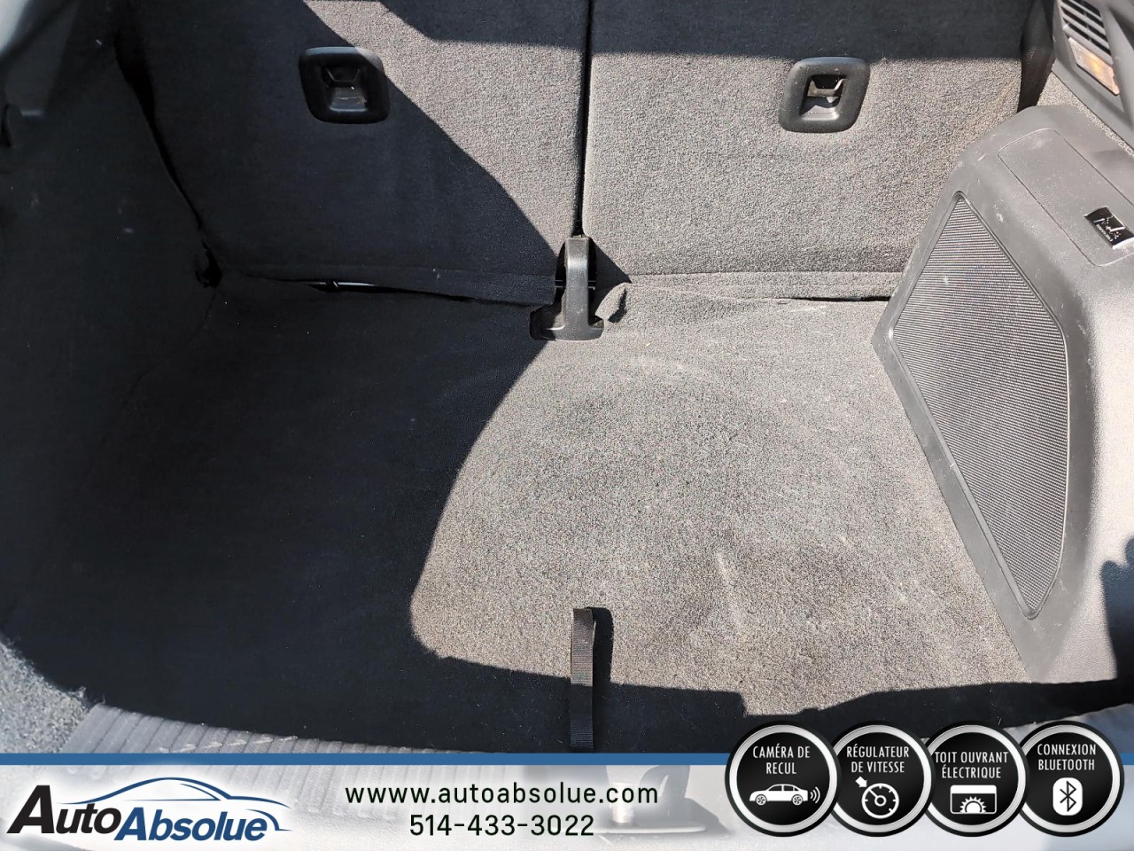 2018 Volkswagen Beetle - Image 7