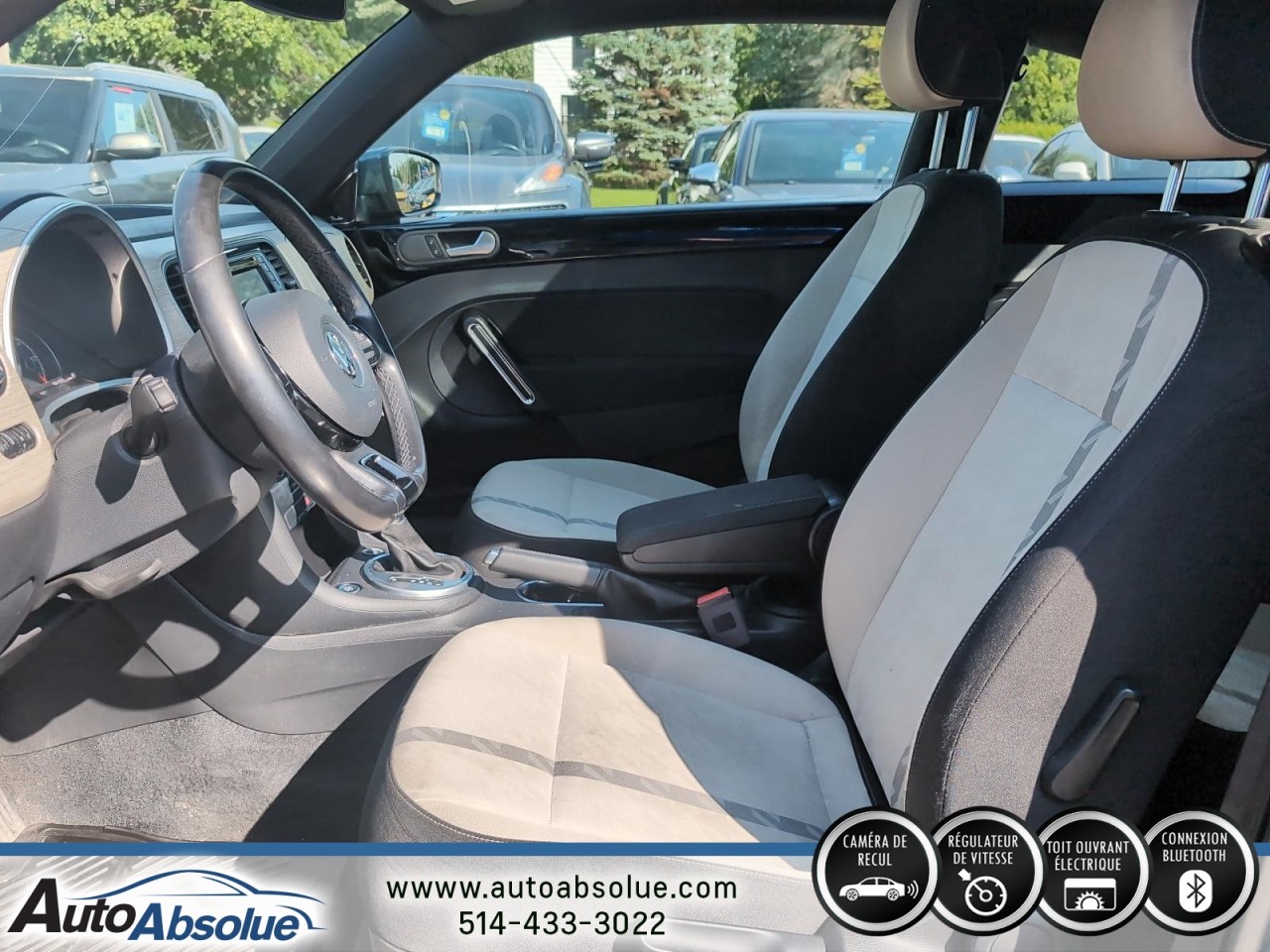 2018 Volkswagen Beetle - Image 8