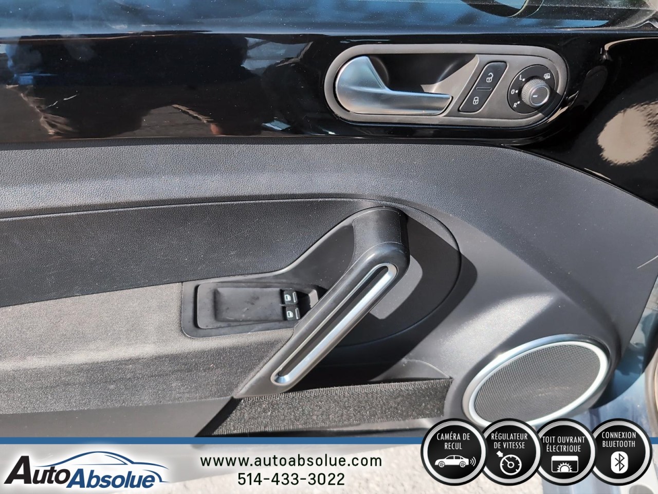 2018 Volkswagen Beetle - Image 11